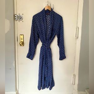 Pure Silk Robe in Blue Pattern with Pockets & Sash